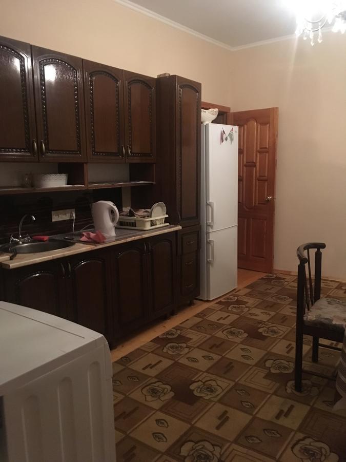 Homestay On Akademika Sakharova Sukhumi Luaran gambar