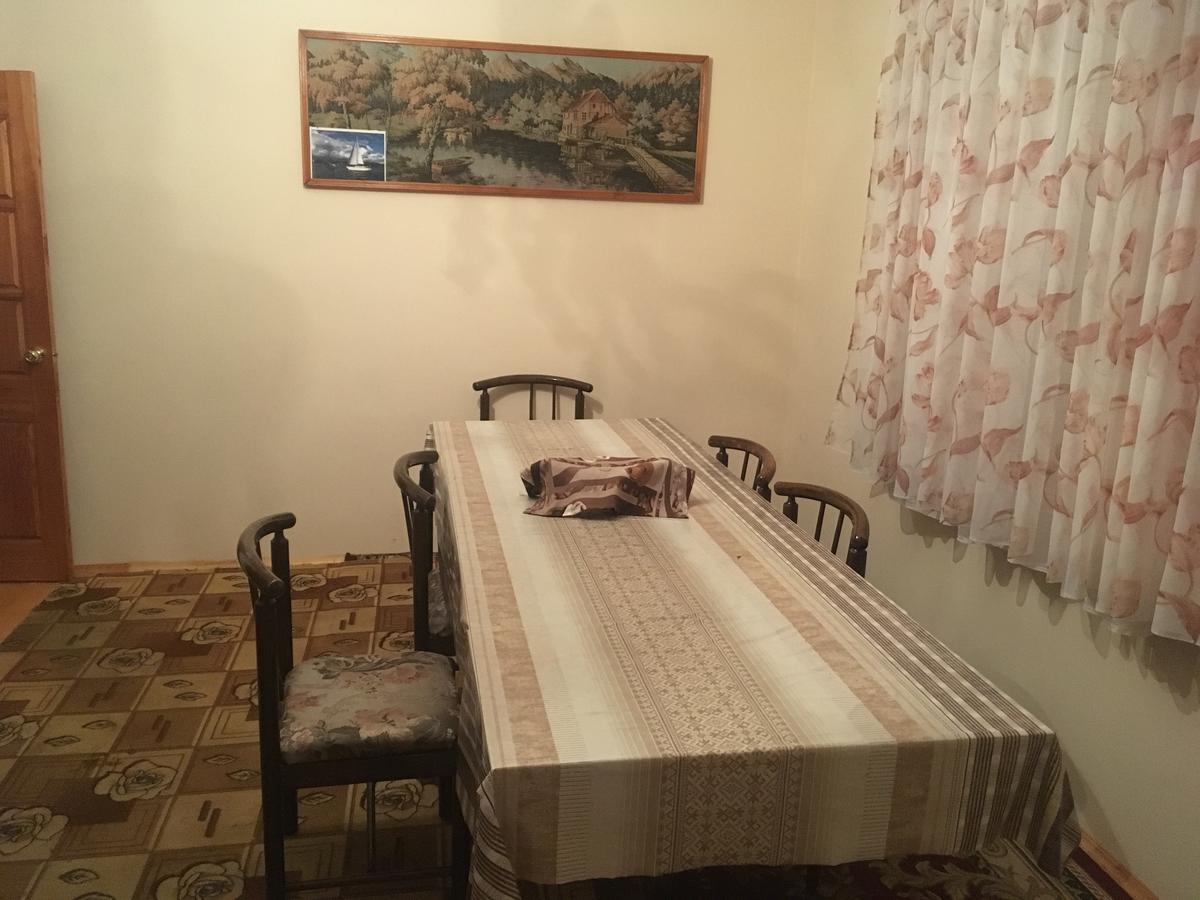 Homestay On Akademika Sakharova Sukhumi Luaran gambar